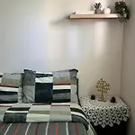 Alonaki House