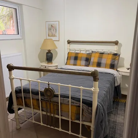 Alonaki House * أمفيكليا