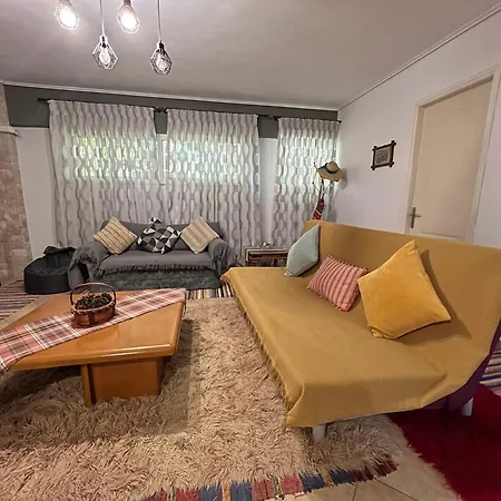شقة Alonaki House