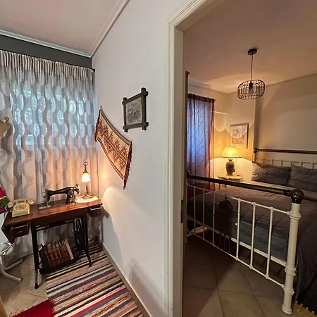 Appartement Alonaki House