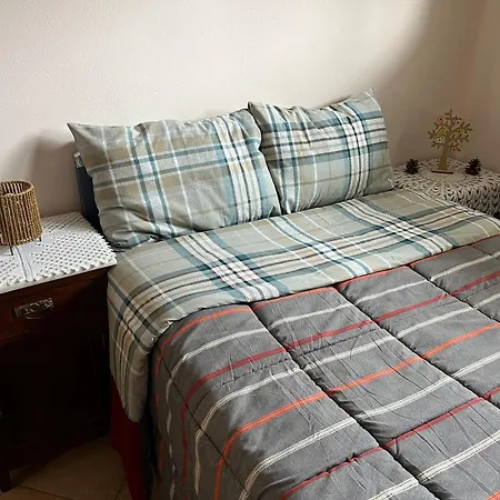 Alonaki House 公寓 阿姆菲克利亚