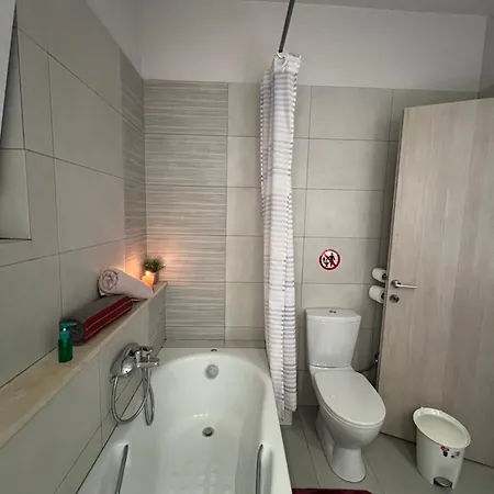 Alonaki House * Amfikleia